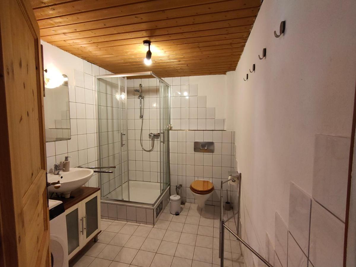 Gemuetliche Ferienwohnung Mit Kamin Und Garten Garmisch-Partenkirchen Ngoại thất bức ảnh
